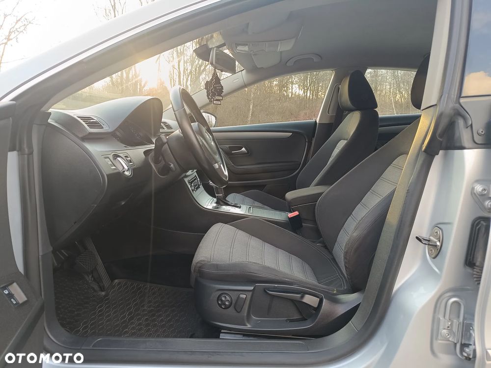 Volkswagen Passat CC 2.0 TDI DPF DSG - 26