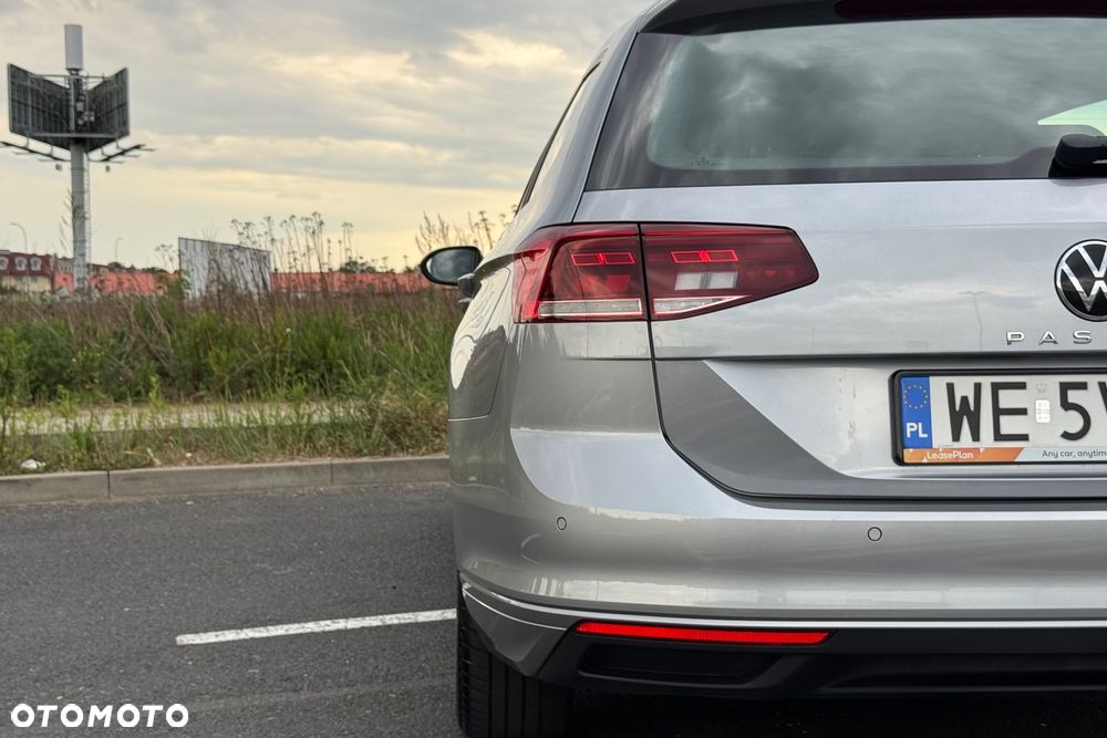 Volkswagen Passat 1.5 TSI EVO Essence DSG - 18
