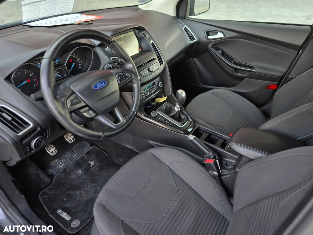 Ford Focus 1.0 EcoBoost Start Stop Titanium - 22