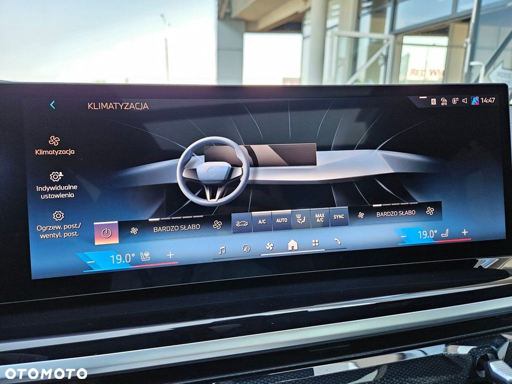 BMW X6 xDrive40d mHEV - 35