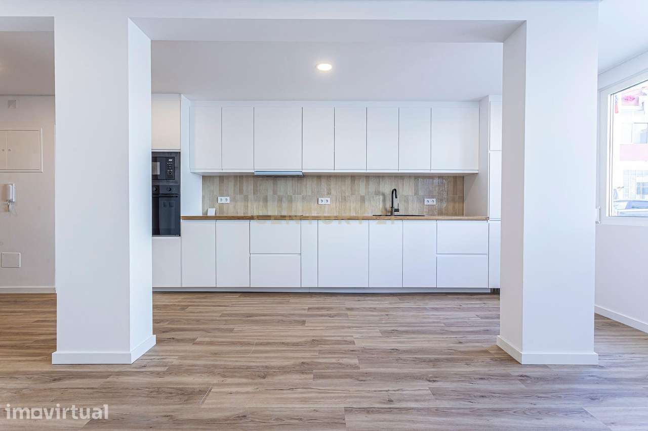 T2 totalmente remodelado | Bairro do Montalvão | Setúbal - Grande imagem: 4/24