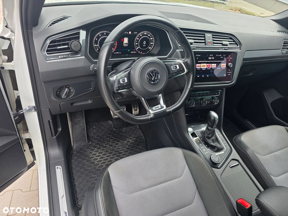 Volkswagen Tiguan - 26