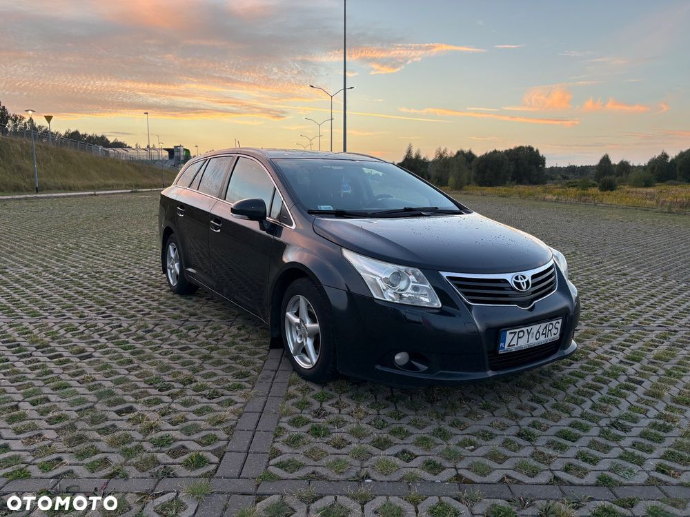 Toyota Avensis - 3