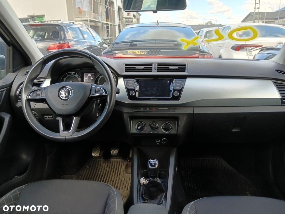 Kamera Cofania (Błotnik, Kierownica, Fotele, Części Silnikowe) Skoda Fabia 1,0 Benzyna 95 Km 2019 R - 9
