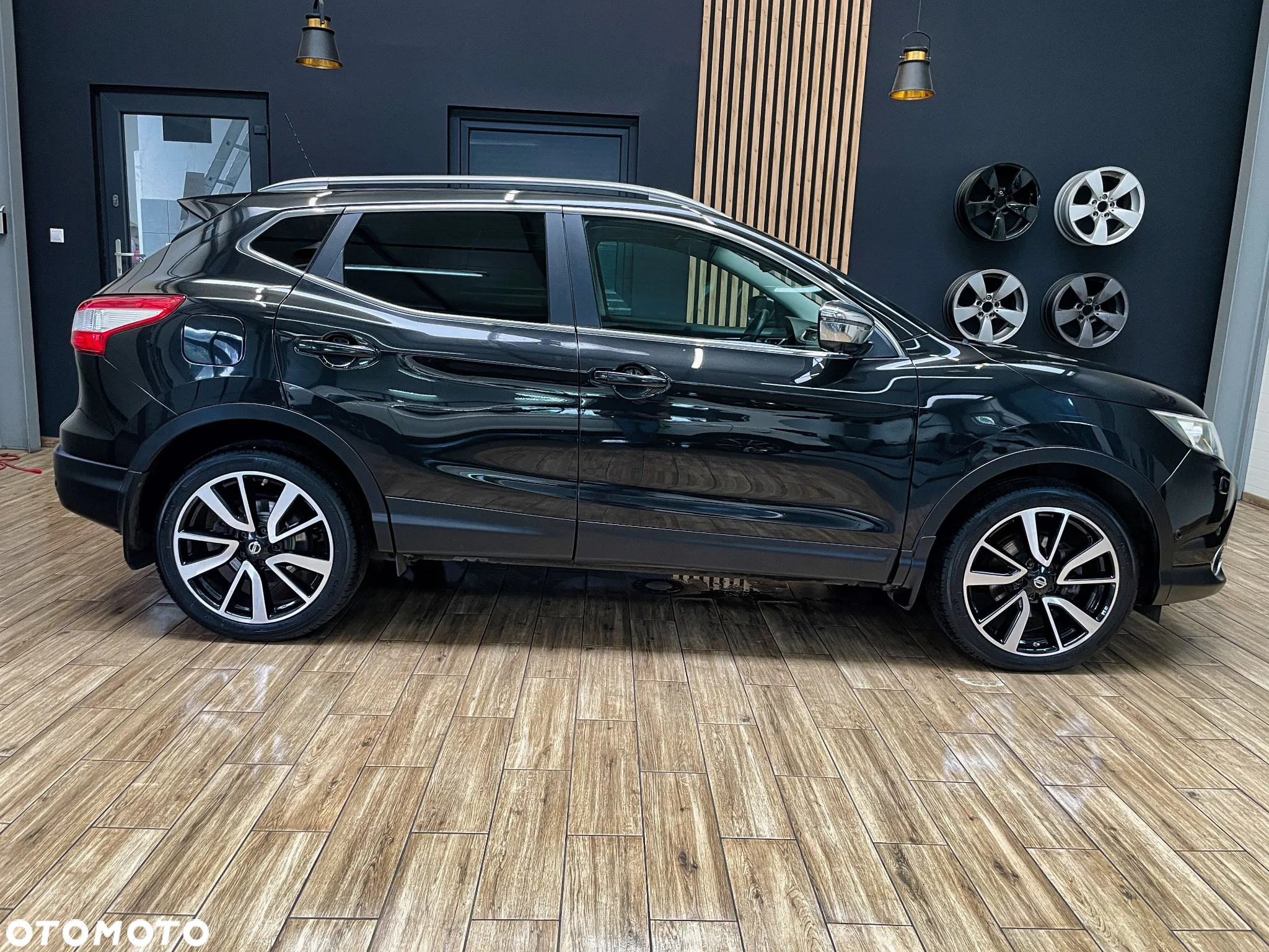 Nissan Qashqai 1.6 DCi N-Connecta Xtronic - 6