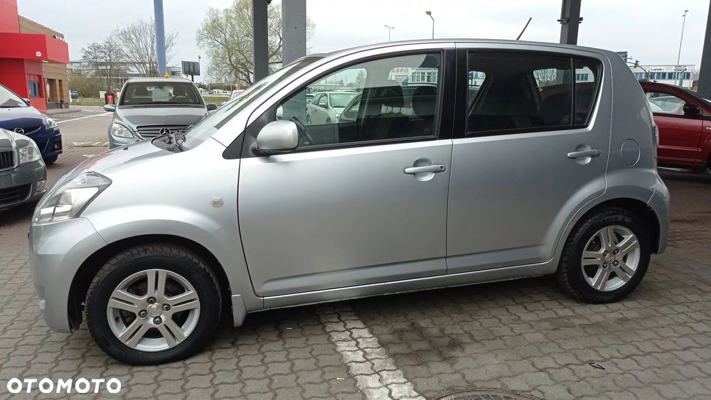Daihatsu Sirion 1.3 CooLine - 6
