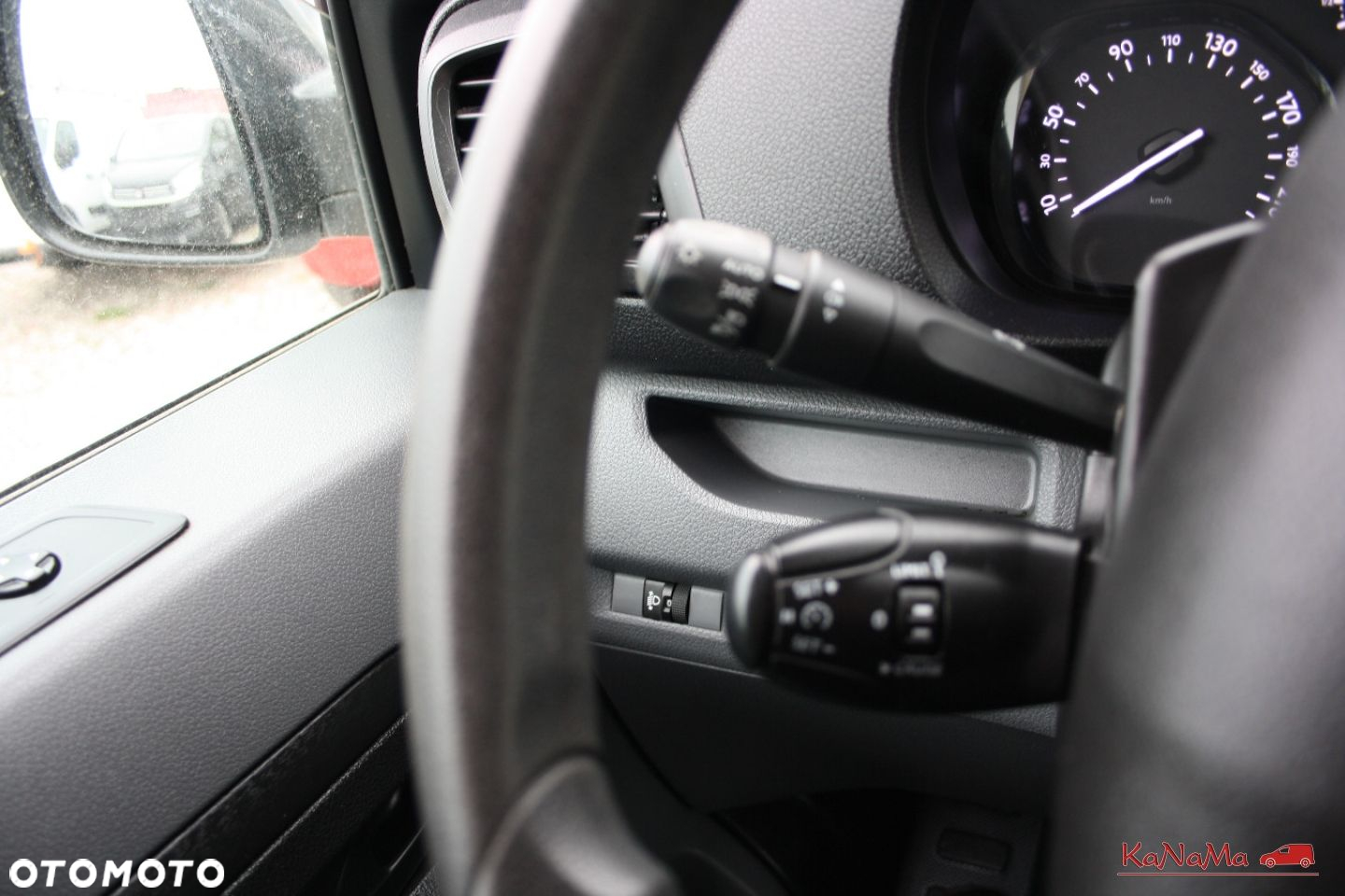 Peugeot Expert - 33