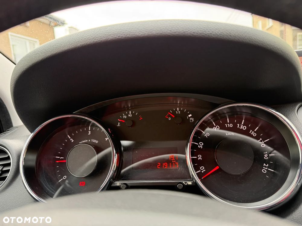 Peugeot 5008 2.0 HDi Family 7os - 31