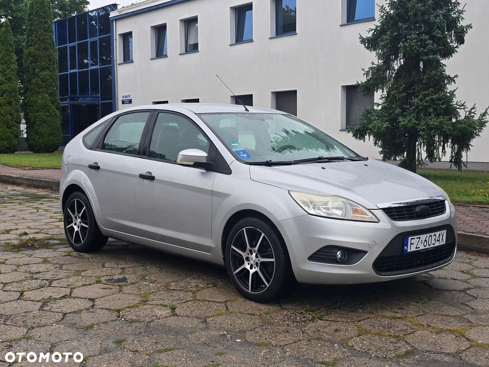 Ford Focus - 23