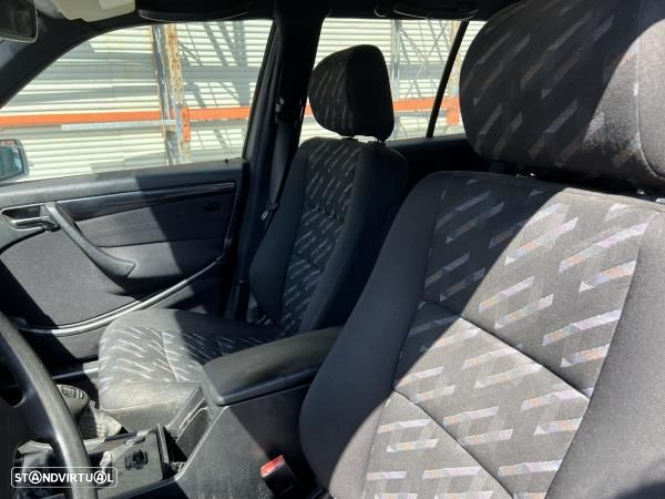 Para Peças Mercedes-Benz C-Class Station (W202) - 10