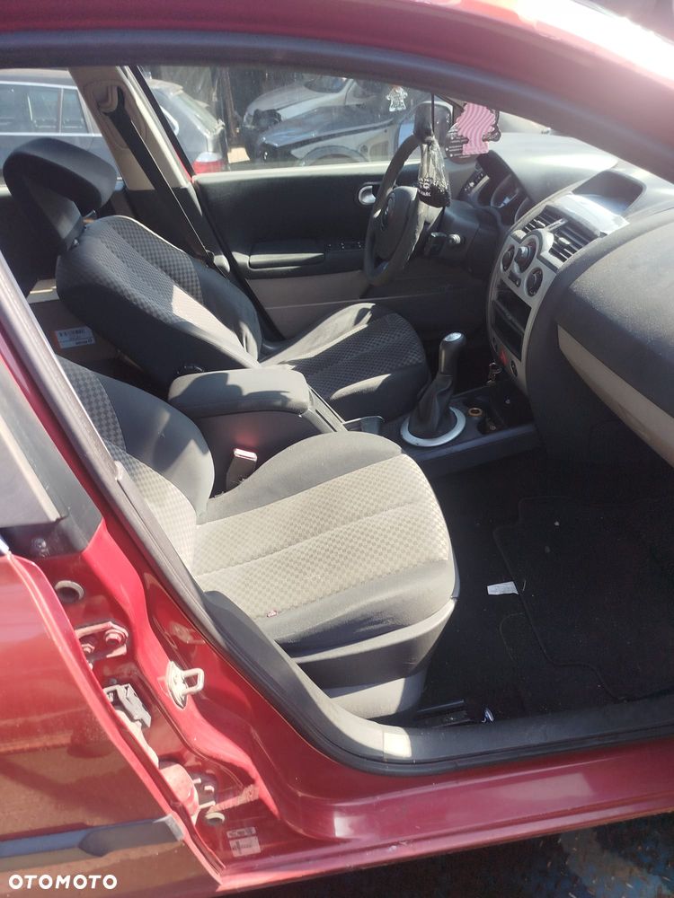 Renault Megane na części. - 4