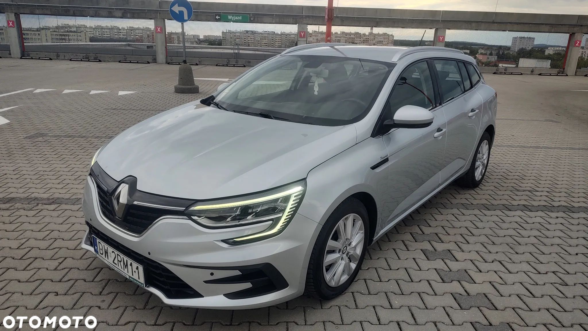 Renault Megane 1.3 TCe FAP Zen - 1