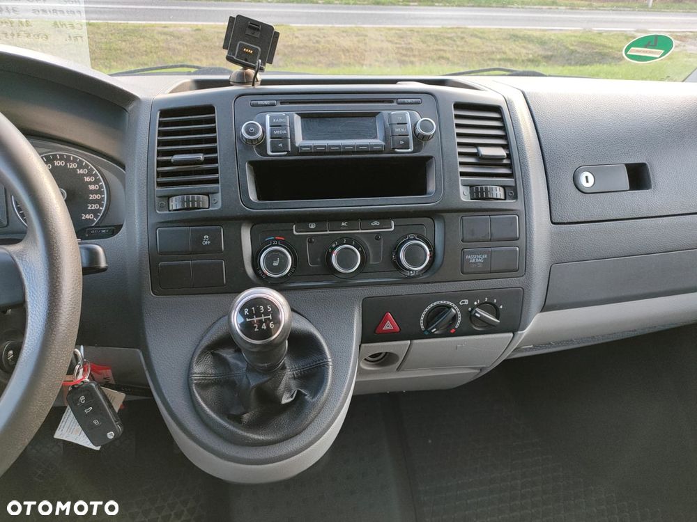 Volkswagen Transporter T5 TDI L2H2 - 10