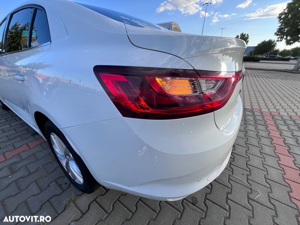 Renault Megane TCe 140 GPF Intens - 7