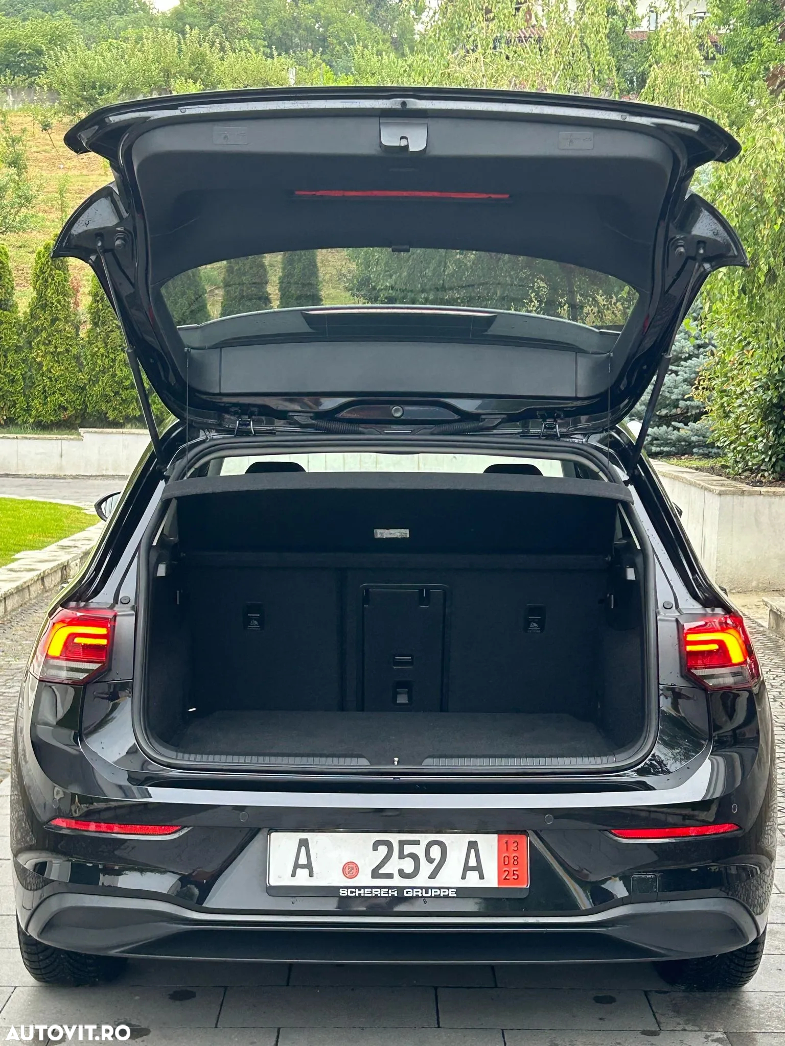 Volkswagen Golf 2.0 TDI DSG Life - 20
