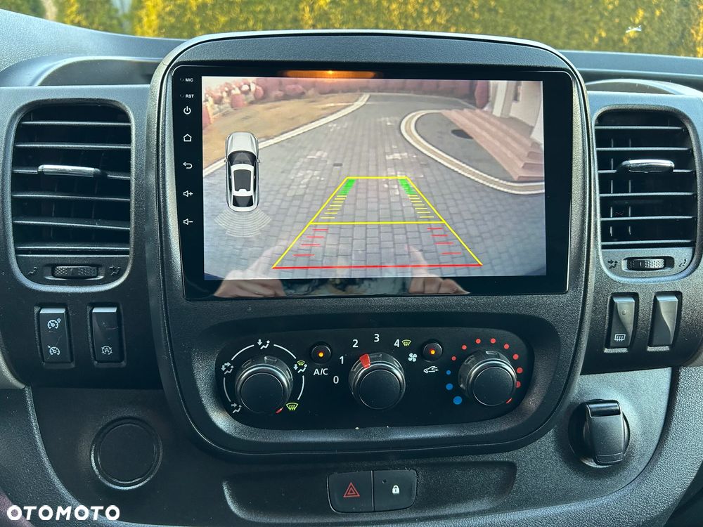 Renault Trafic L2H1 2,9t Pack Clim - 19