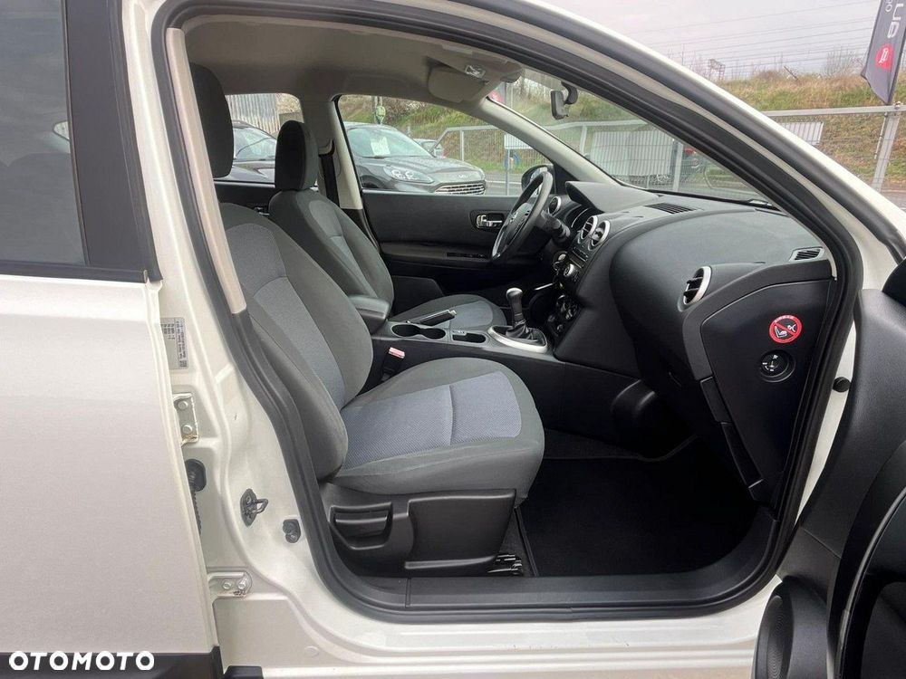 Nissan Qashqai 1.6 visia - 8