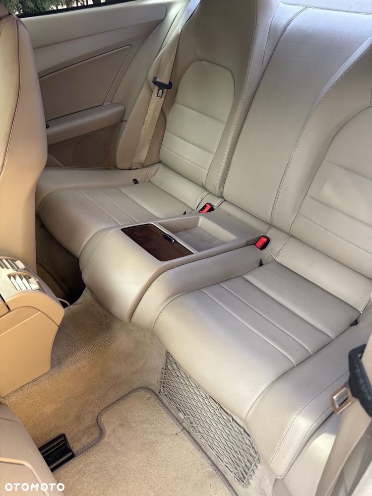 Mercedes-Benz Klasa E 500 7G-TRONIC Elegance - 14