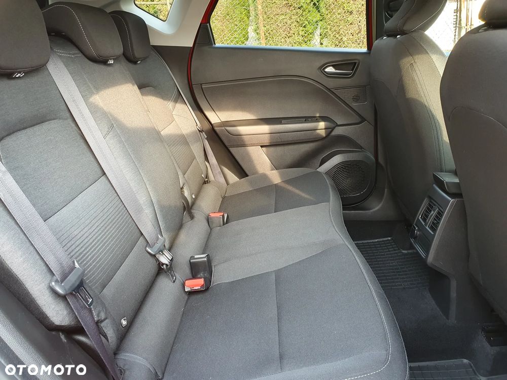 Renault Captur - 22