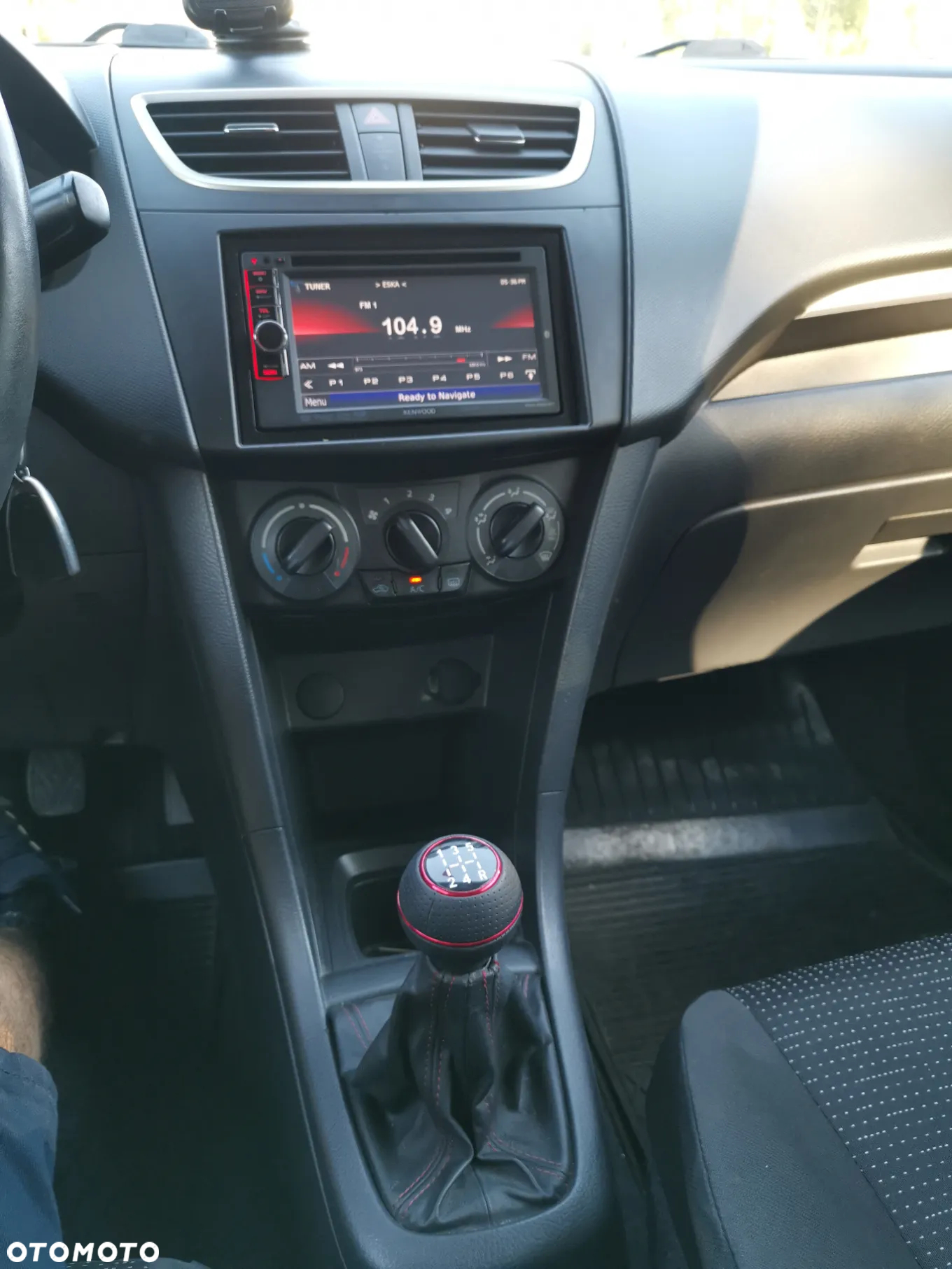 Suzuki Swift 1.2 Club - 10