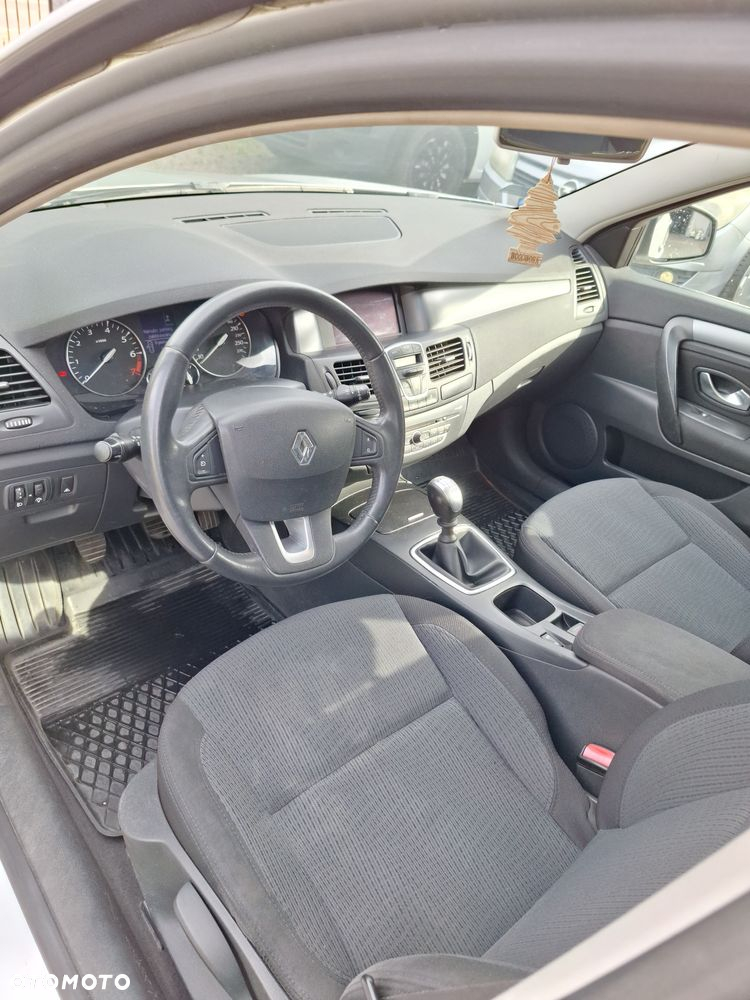 Renault Megane - 11