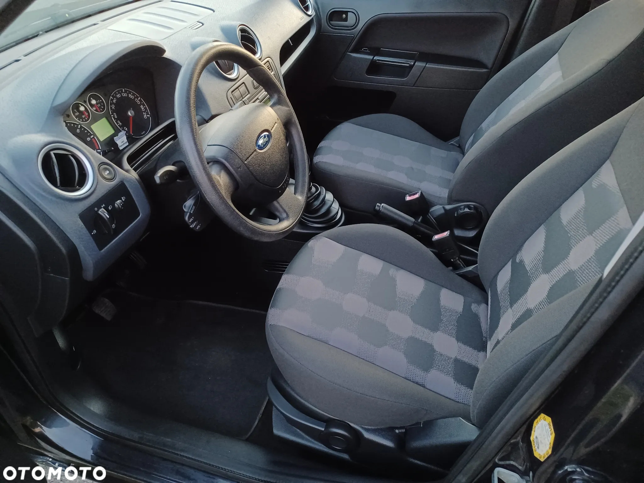 Ford Fusion 1.4 Ambiente - 5