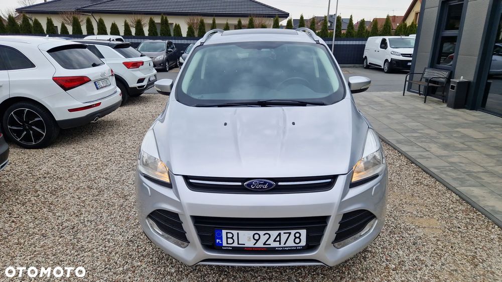 Ford Kuga 1.6 EcoBoost 2x4 Titanium - 5