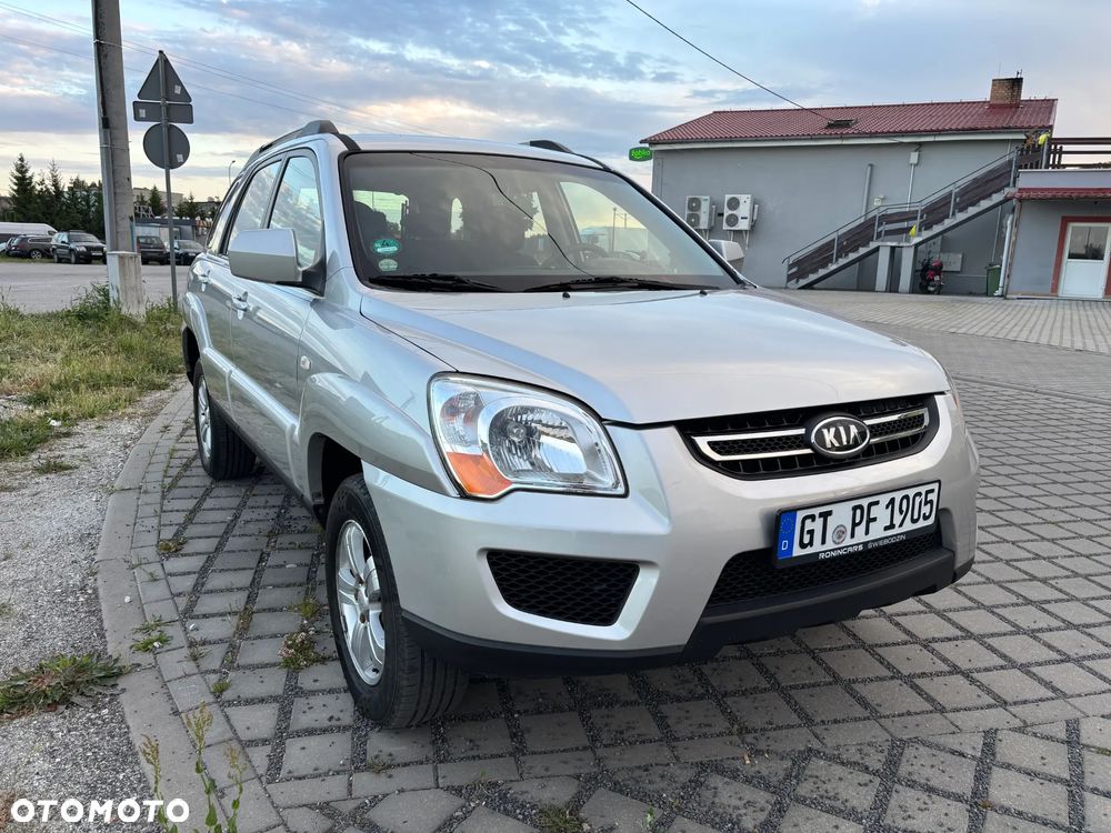 Kia Sportage 2.0 Freedom + - 22