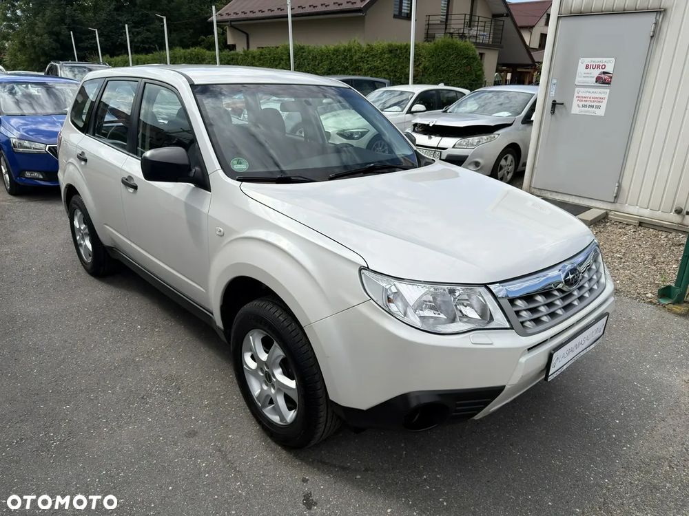 Subaru Forester 2.0X Trend - 1