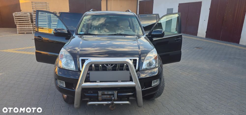 Toyota Land Cruiser - 18