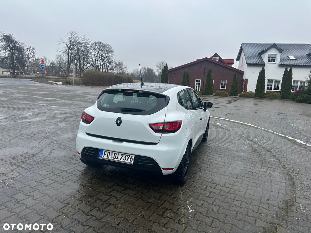 Renault Clio 1.2 16V 75 LIMITED 2018 - 14