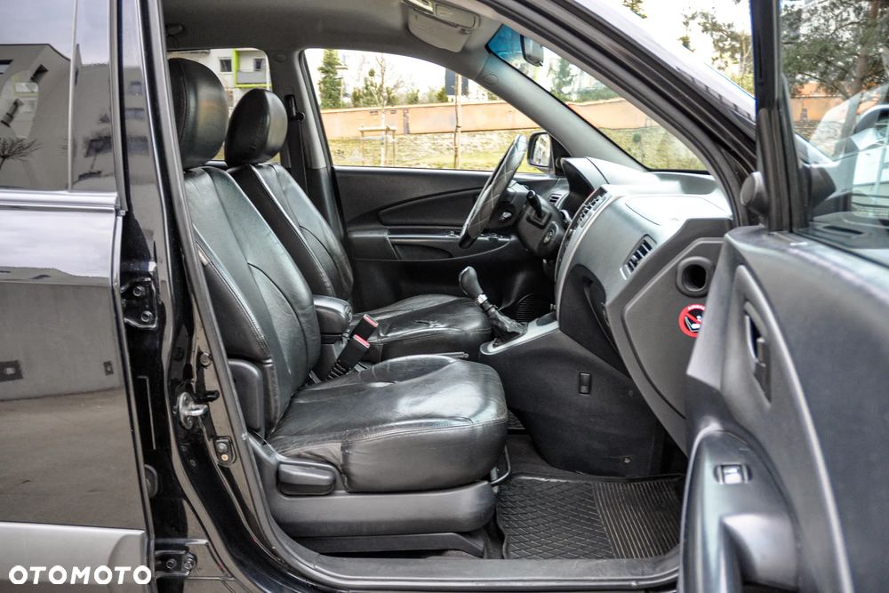 Hyundai Tucson 2.0 CRDi VGT 2WD GLS - 11