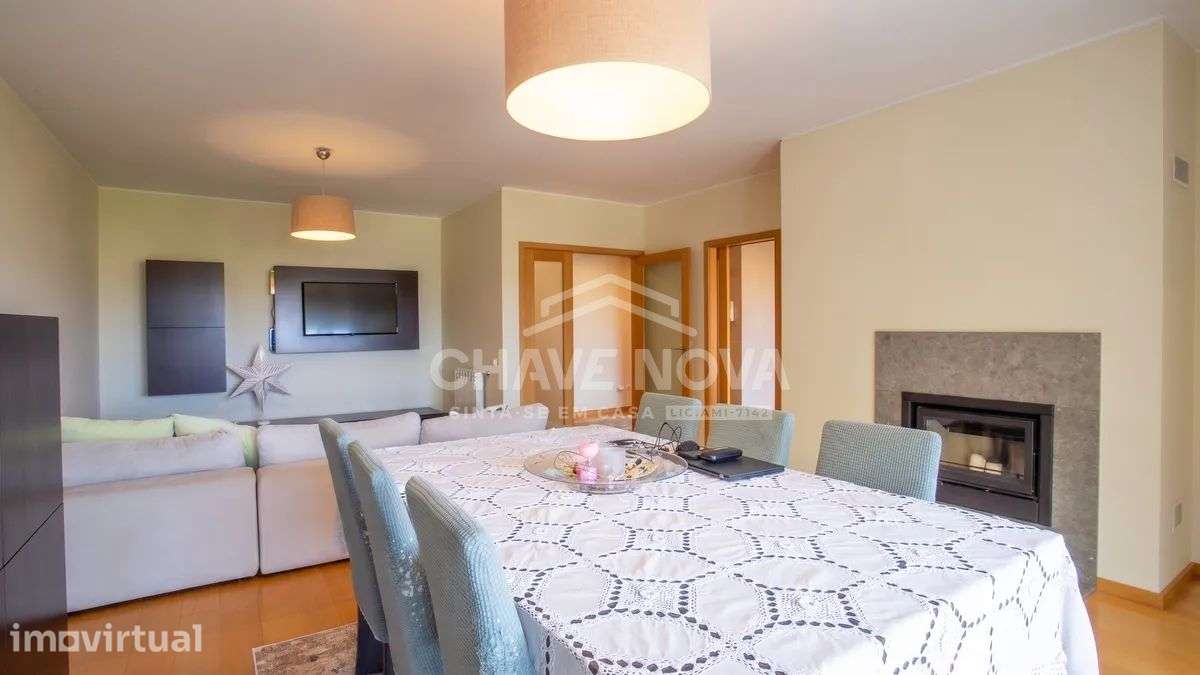 T3 em Matosinhos | Áreas Generosas, Garagem Box e Varanda Vista Mar - Grande imagem: 5/37