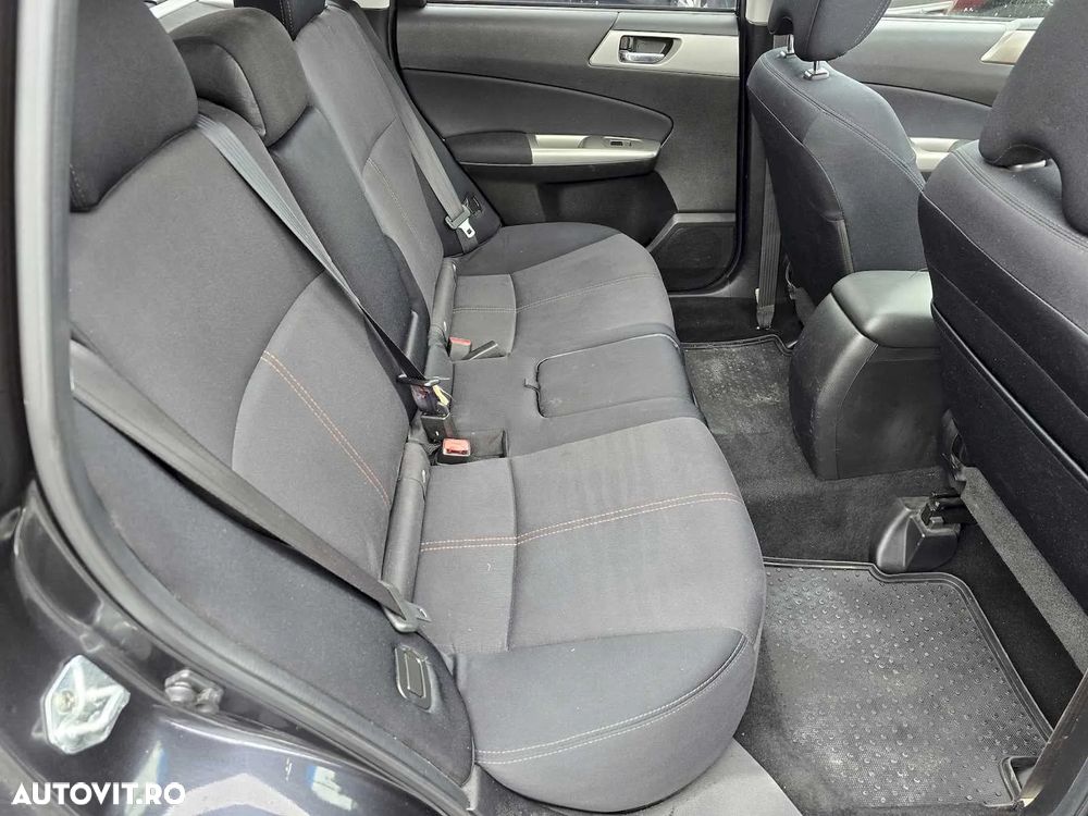 Subaru Forester - 15