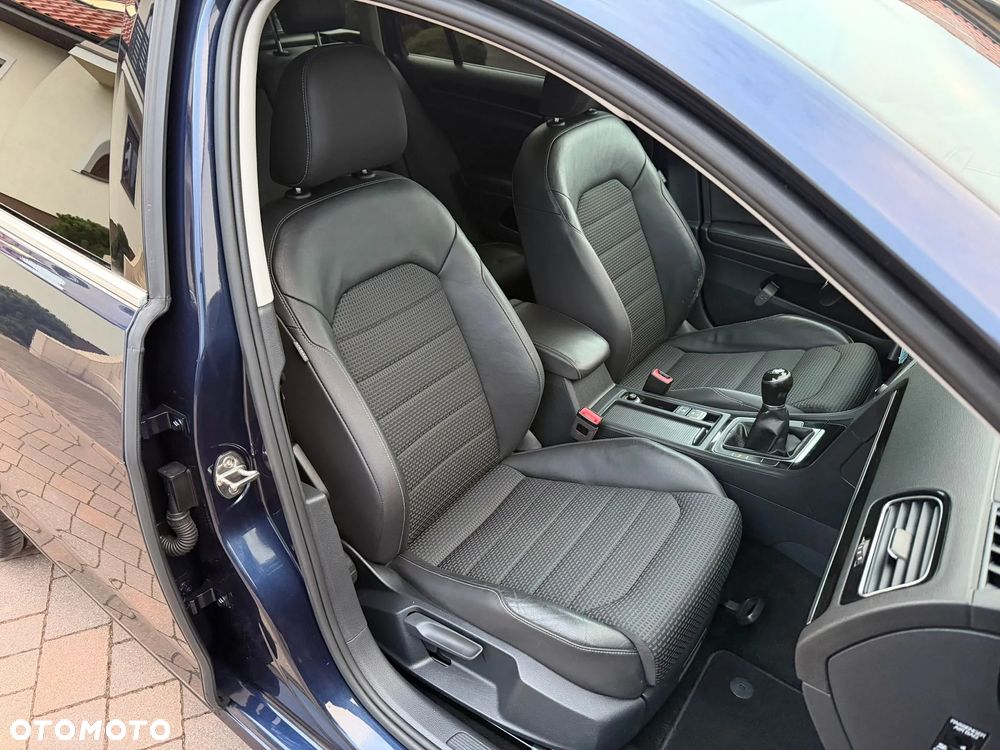 Volkswagen Golf 1.6 TDI BMT Highline - 17