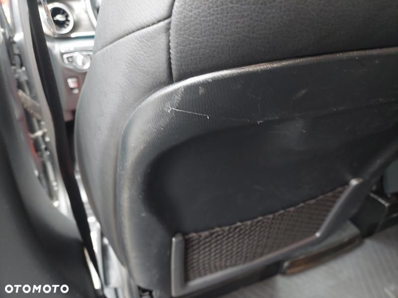 Mercedes-Benz Klasa V 300 d 9G-Tronic (d³ugi) - 23