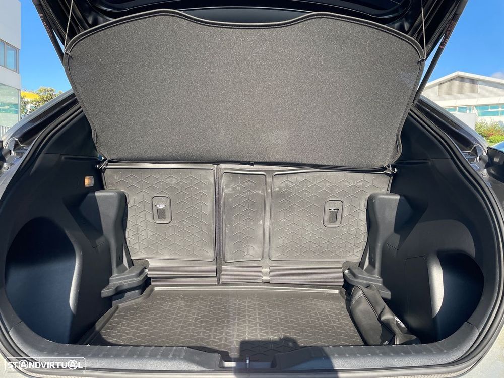Toyota Yaris Cross 1.5 HDF Square Collection AWD - 10