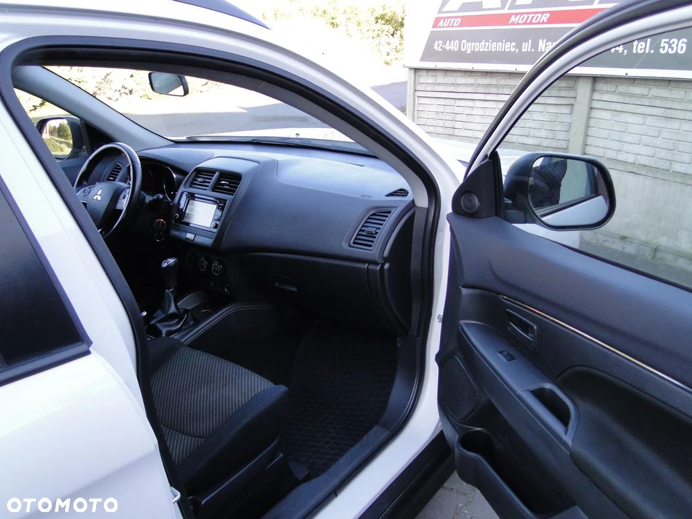 Mitsubishi ASX 2.0 Intense - 19