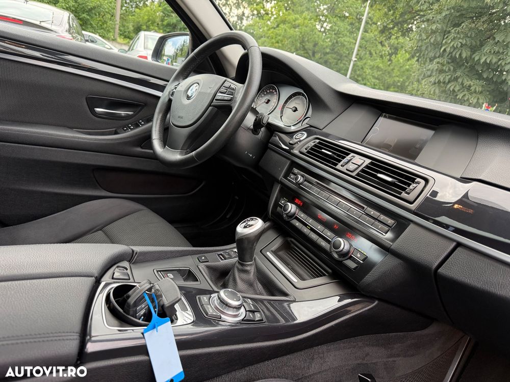 BMW Seria 5 520d Modern Line - 13