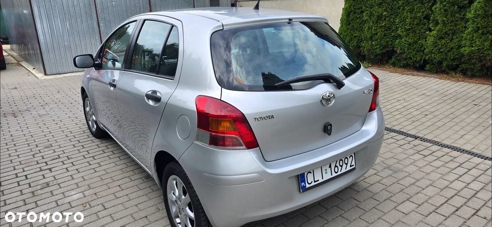 Toyota Yaris - 3