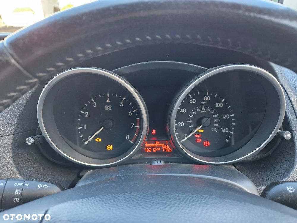 Mazda 5 - 23