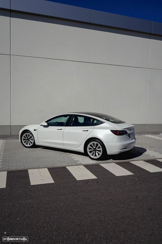 Tesla Model 3 Standard Range Plus RWD - 4