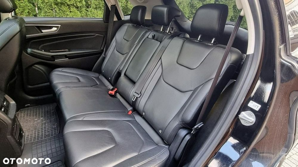 Ford Edge - 23