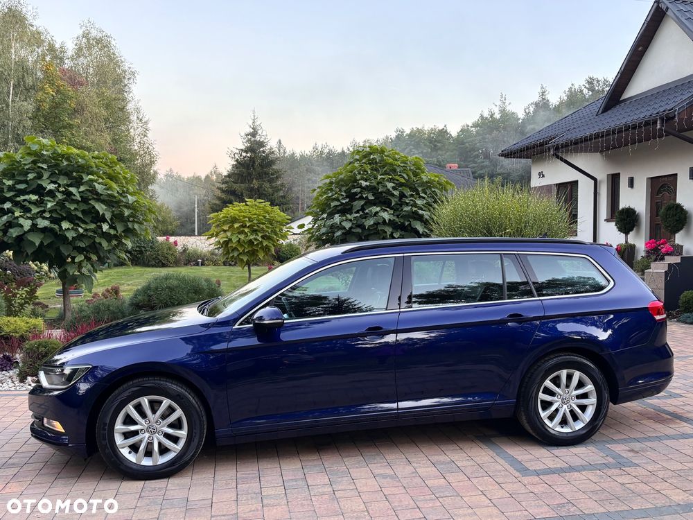 Volkswagen Passat 2.0 TDI SCR Elegance - 16