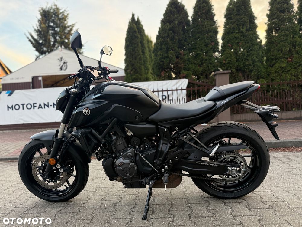 Yamaha MT - 16
