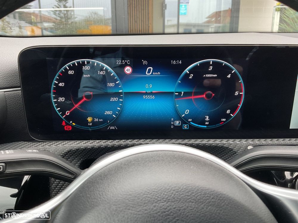 Mercedes-Benz CLA 180 d Shooting Brake Business Solutions Aut. - 23