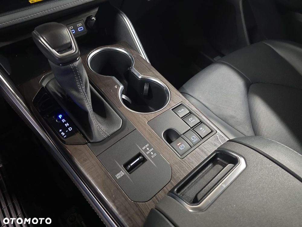 Toyota Highlander - 25