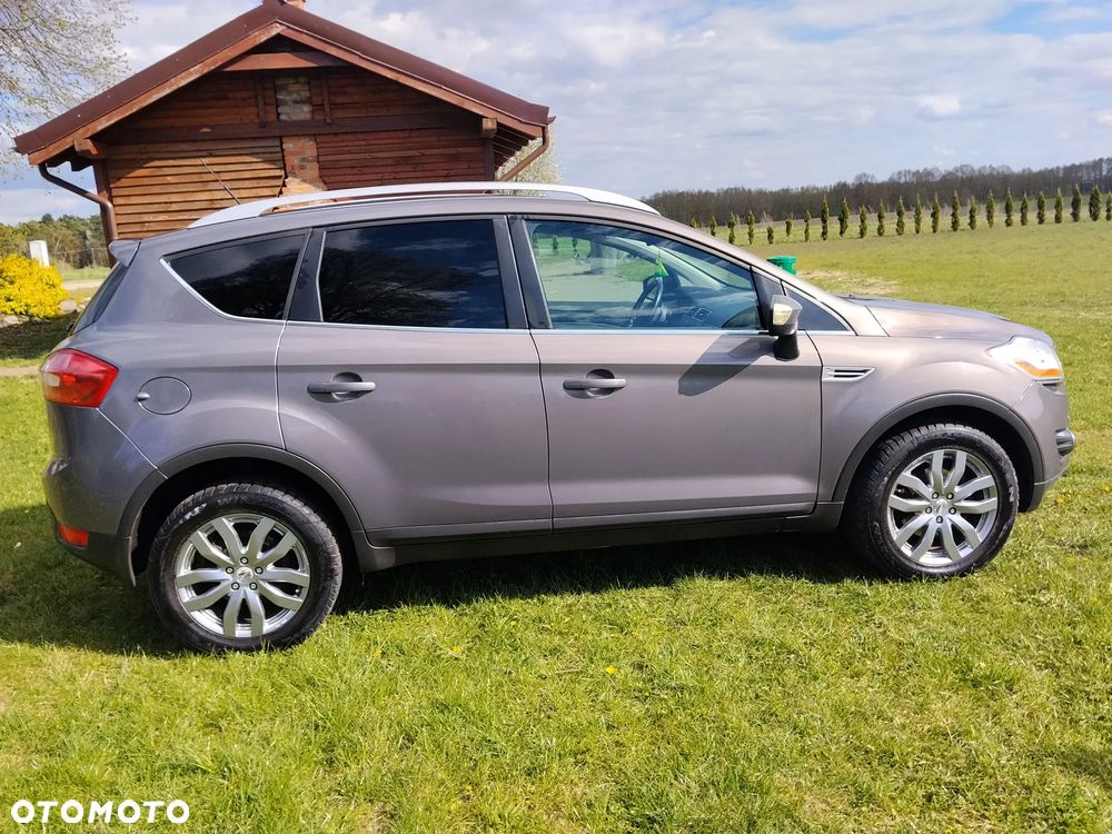 Ford Kuga 2.0 TDCi 2x4 Trend - 12