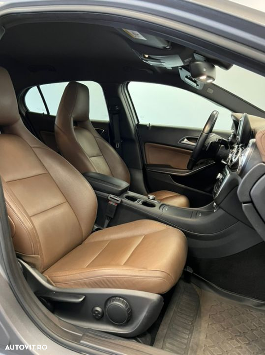 Mercedes-Benz GLA - 13