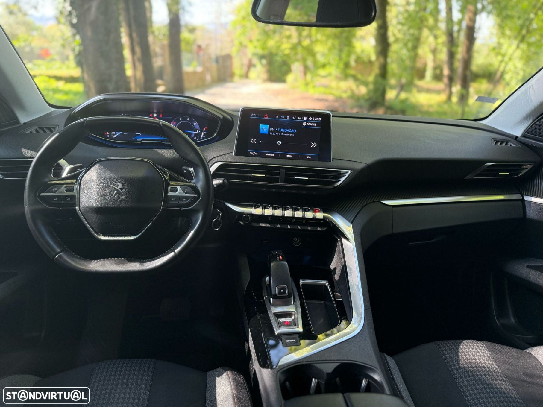 Peugeot 3008 1.5 BlueHDi Allure EAT8 - 22